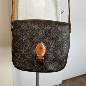 Auth Louis Vuitton Saint Cloud MM Crossbody Bag